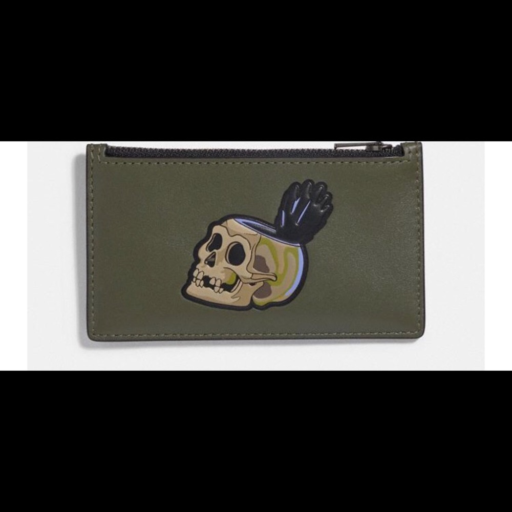 New Disney Snow White Skull zip card case/wallet